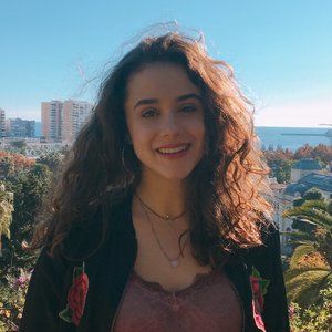 Meet your Posher, Chiara